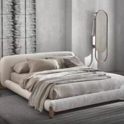 Popular Soft Up-holstered Bedroom Beds King Size Bed Frame Queen Fabric Designer Luxury Modern Double Bed Hotel Room Furnitur